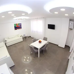 Mondo Suites Apartments Napoli